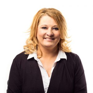 Photo de notre experte en rachat et vente d'or